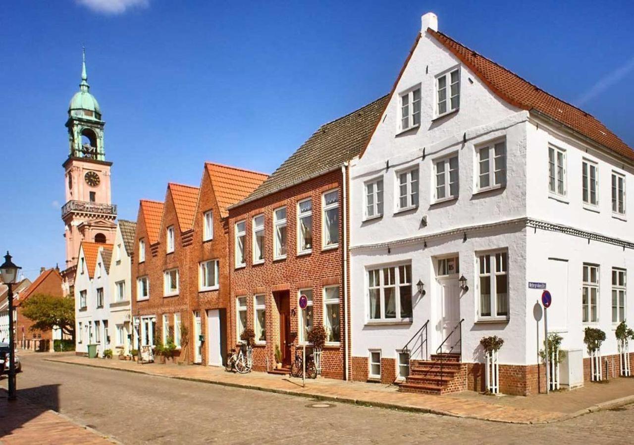 Friedrichstadtnixe, Meerchenhaftes Haus Mit Sauna Bagian luar foto