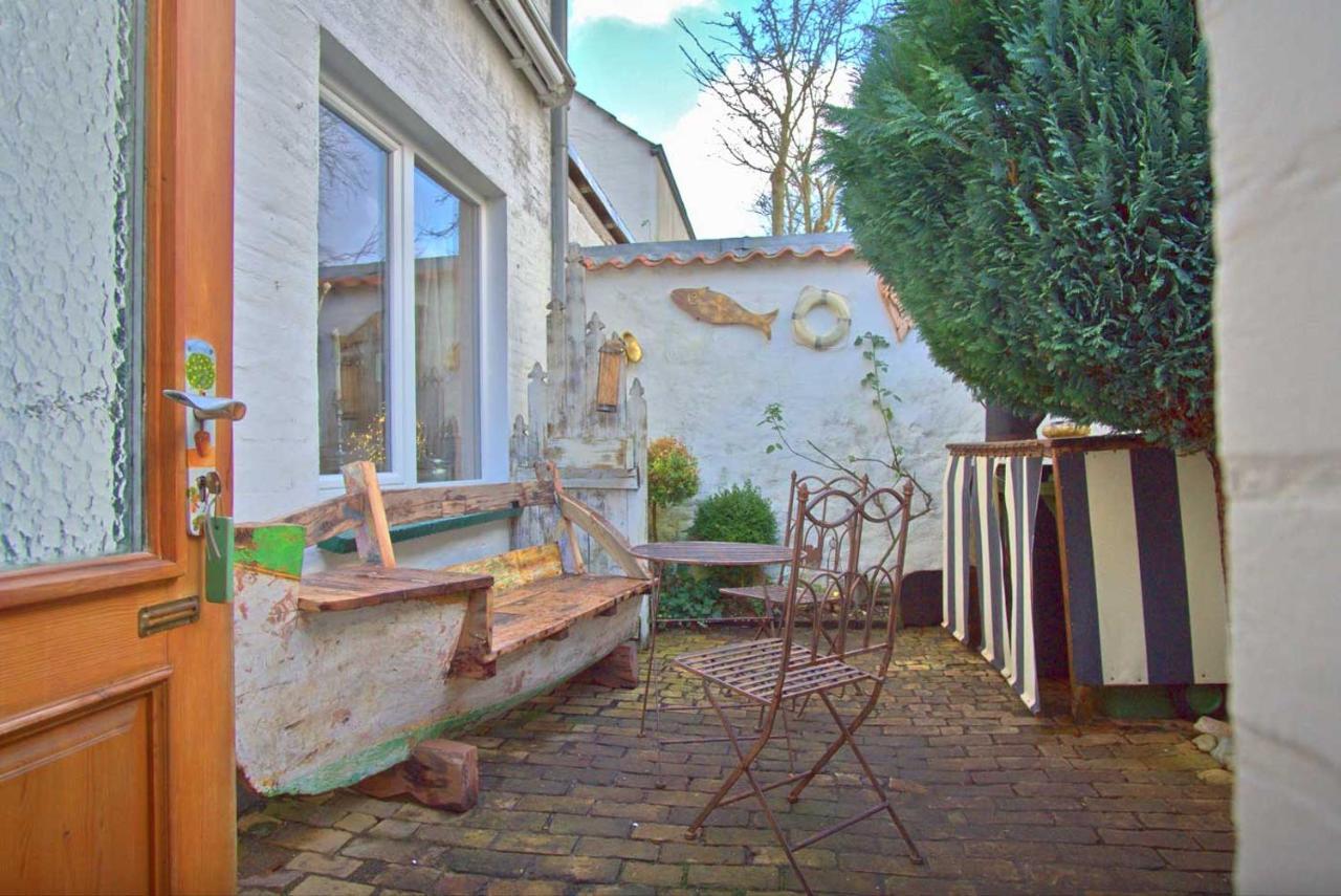 Friedrichstadtnixe, Meerchenhaftes Haus Mit Sauna Bagian luar foto